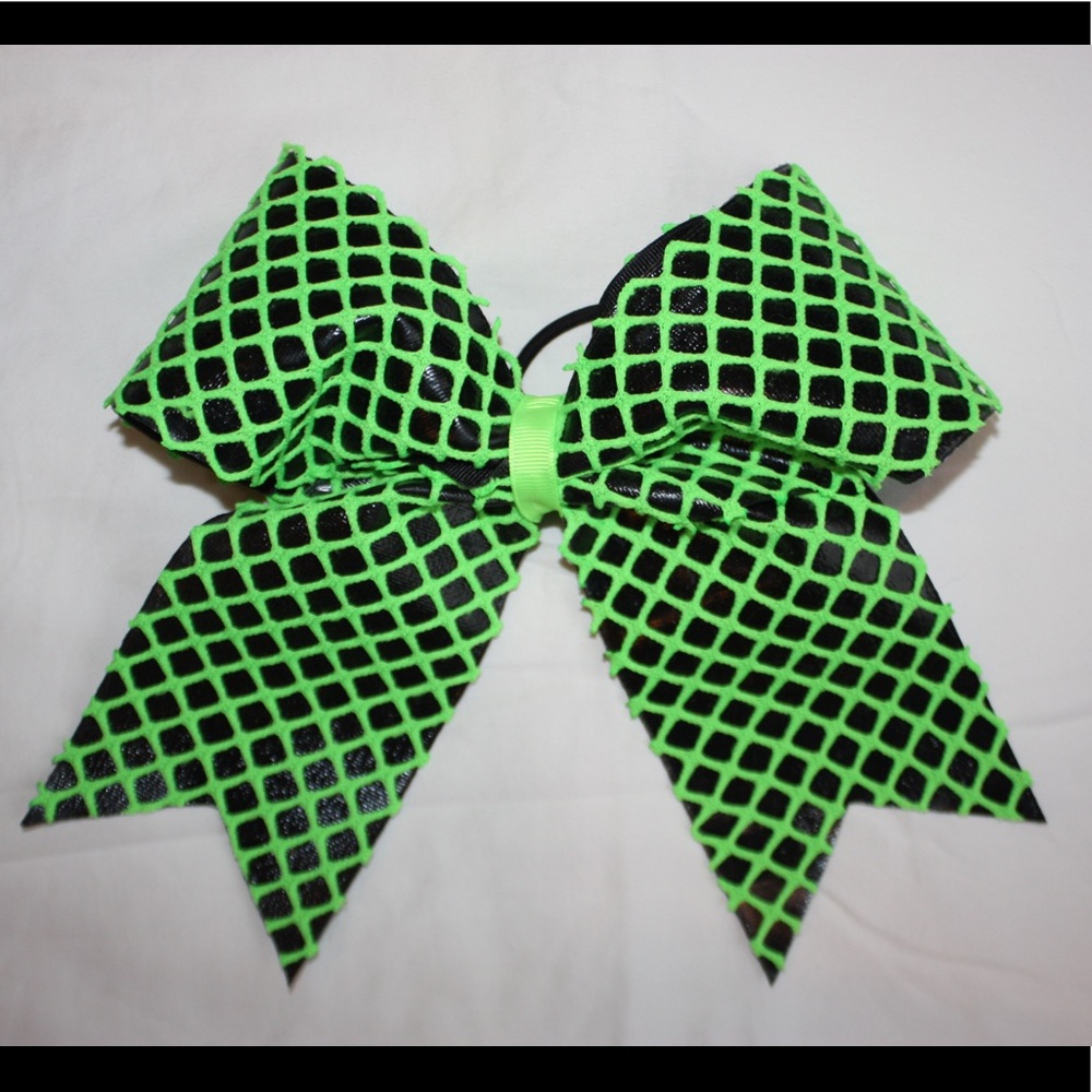 Cheer Bow